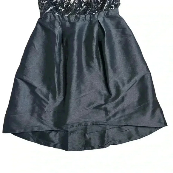 Monique Lhuillier A-Line Lace Pattern Mini Dress size 8 - Picture 3 of 9